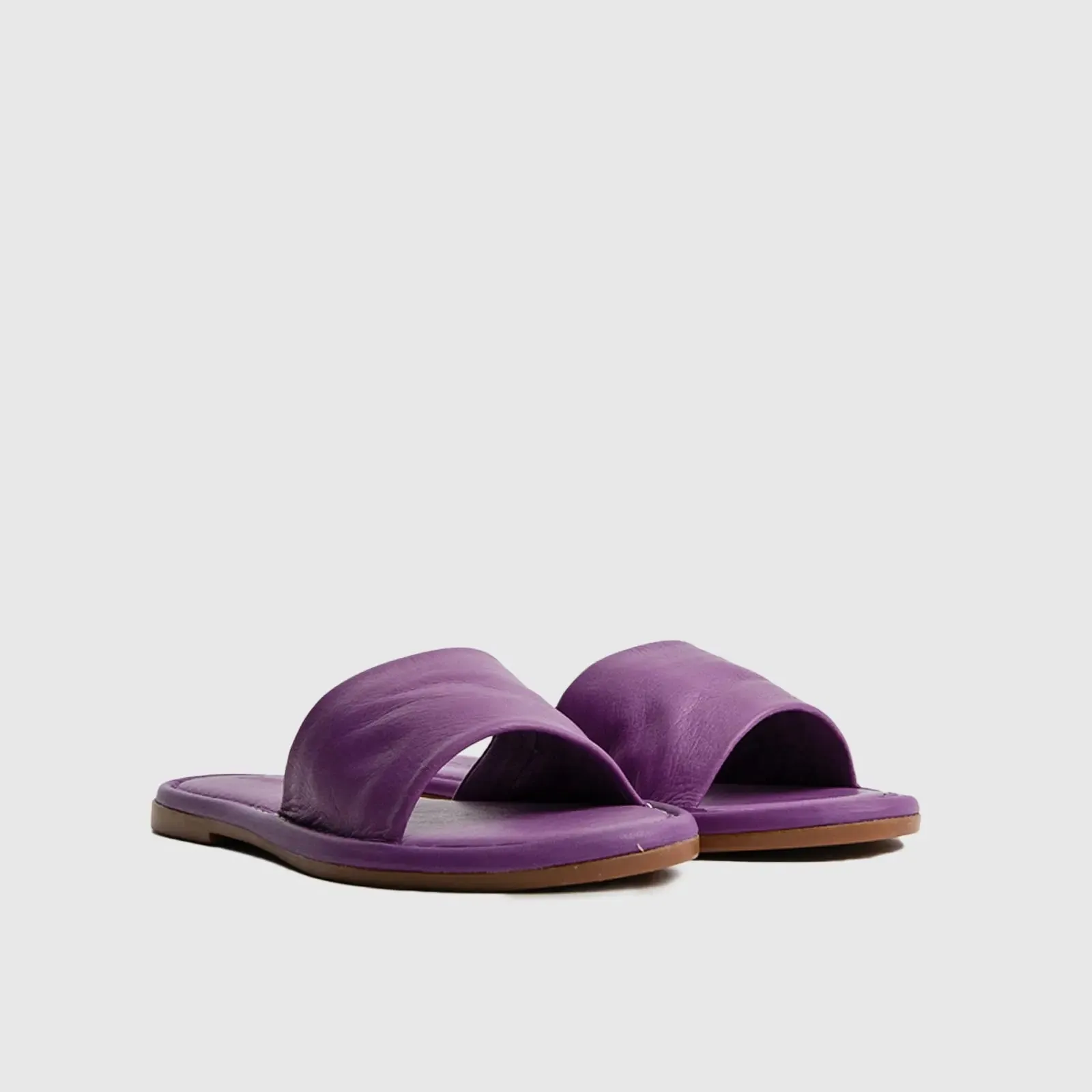 Flat Comfort Push In Sandal 242305