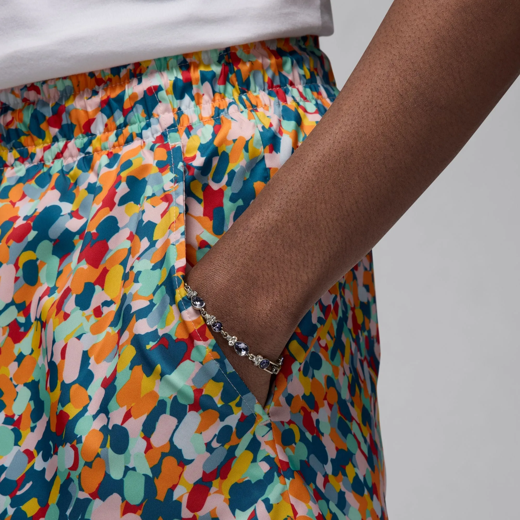 Jordan Essentials Poolside Shorts (Legend Pink/White)