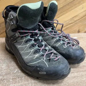 Salewa - Women's Alps Trainer Mid GTX Hiking Boots - MSRP $300: Grey/Black/Light Green-women-W7