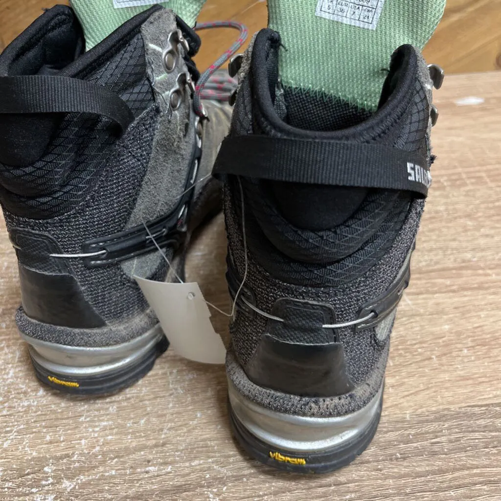 Salewa - Women's Alps Trainer Mid GTX Hiking Boots - MSRP $300: Grey/Black/Light Green-women-W7