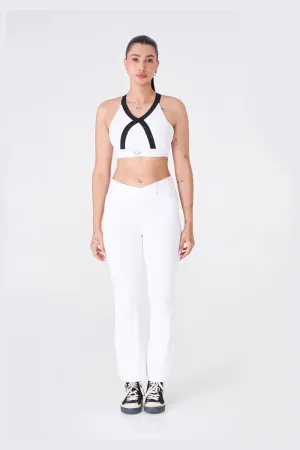 Sleek White Sports Bra & Legging Set