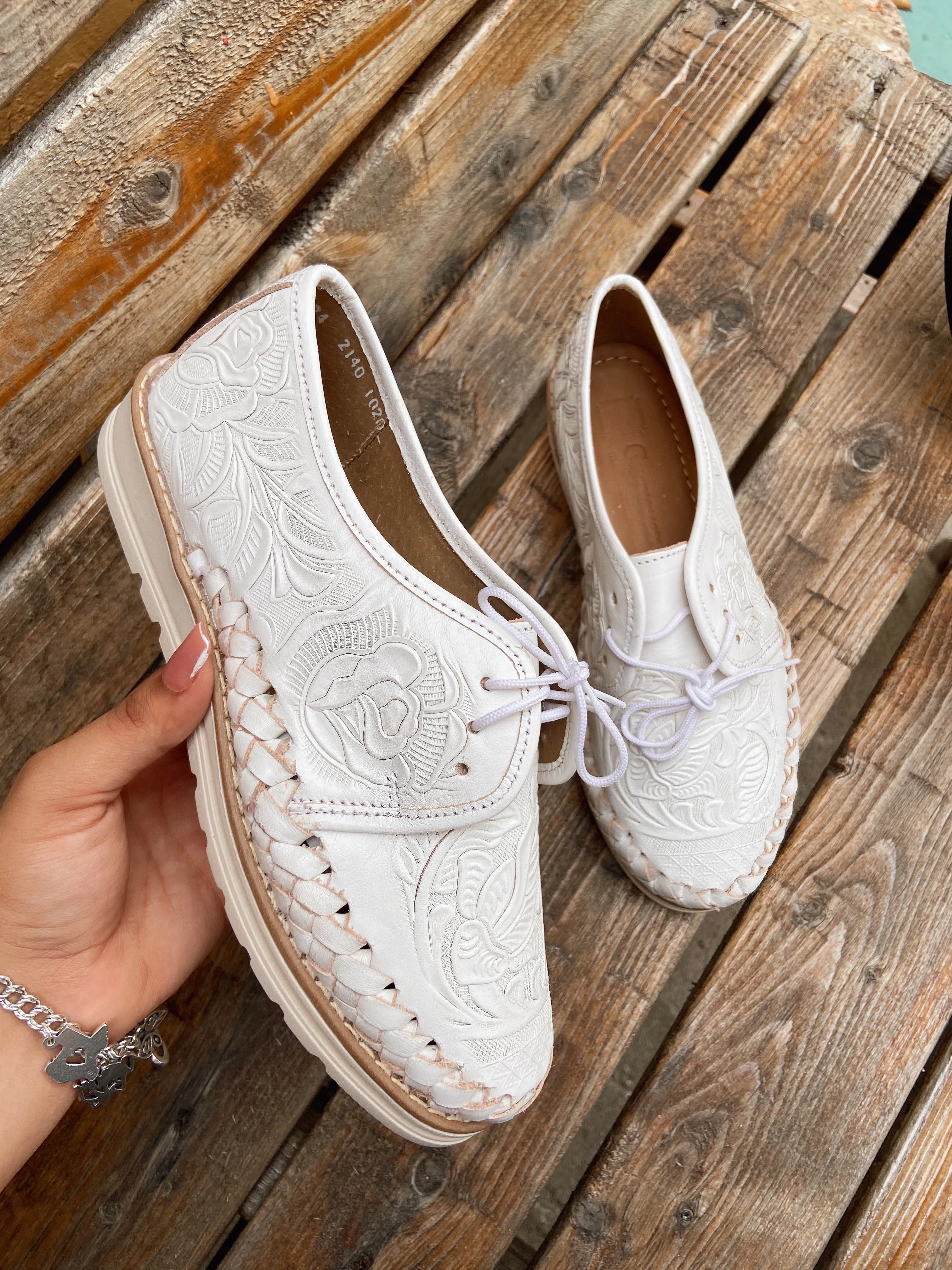 Tijuana Loafers White