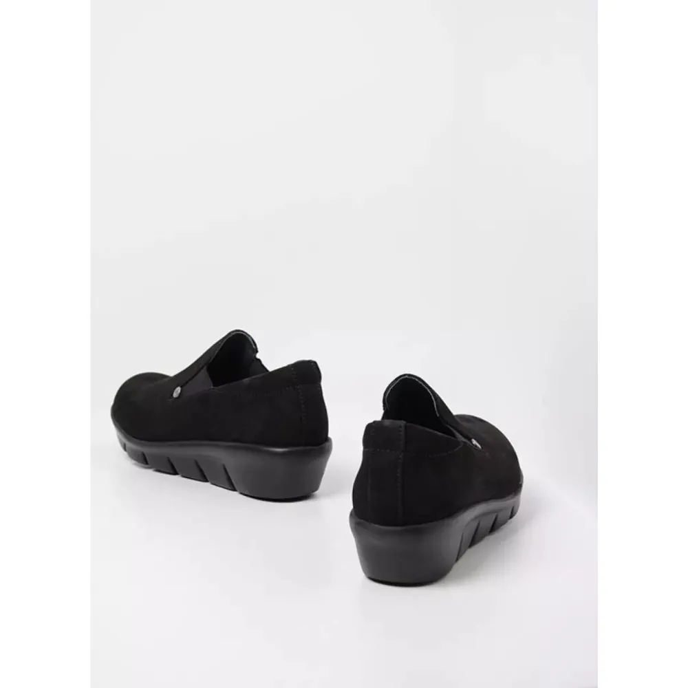 Wolky Mesita Black Antique Nubuck Shoe (Women's)