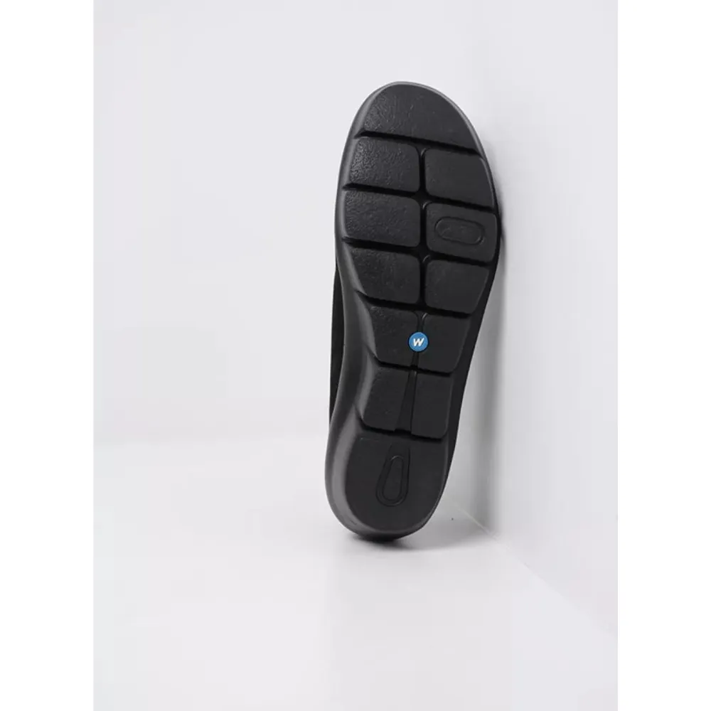 Wolky Mesita Black Antique Nubuck Shoe (Women's)