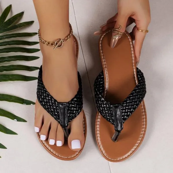 Women's Fashionable Braided Flat Beach Flip Flops 64307447S