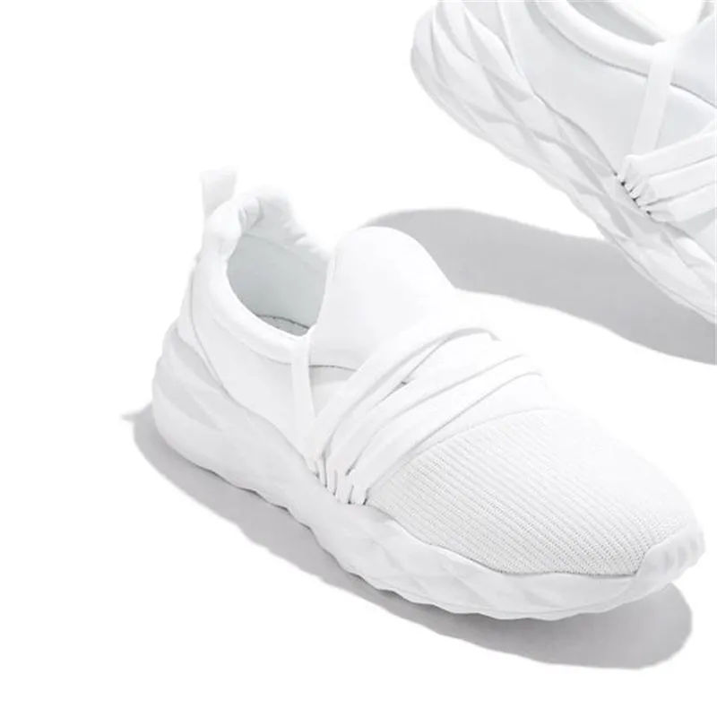 Women's fly knit sneakers lace-up tennis shoes summer lightweight running shoes